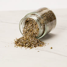 Charger l'image dans la galerie, Fleur de sel aromatisée aux fines herbes | Les Épices de Marie Michèle